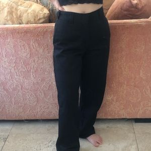 black workers crop womens dickies in a 1